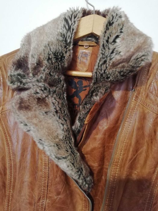 кожено яке размер М