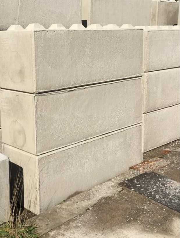 Bloc din beton tip lego 180x60x60 cm