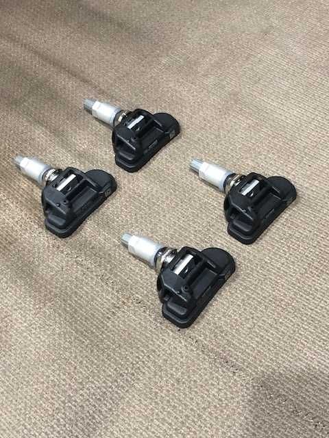 Senzori presiune roti noi OEM Mercedes 433Mhz vezi lista poze