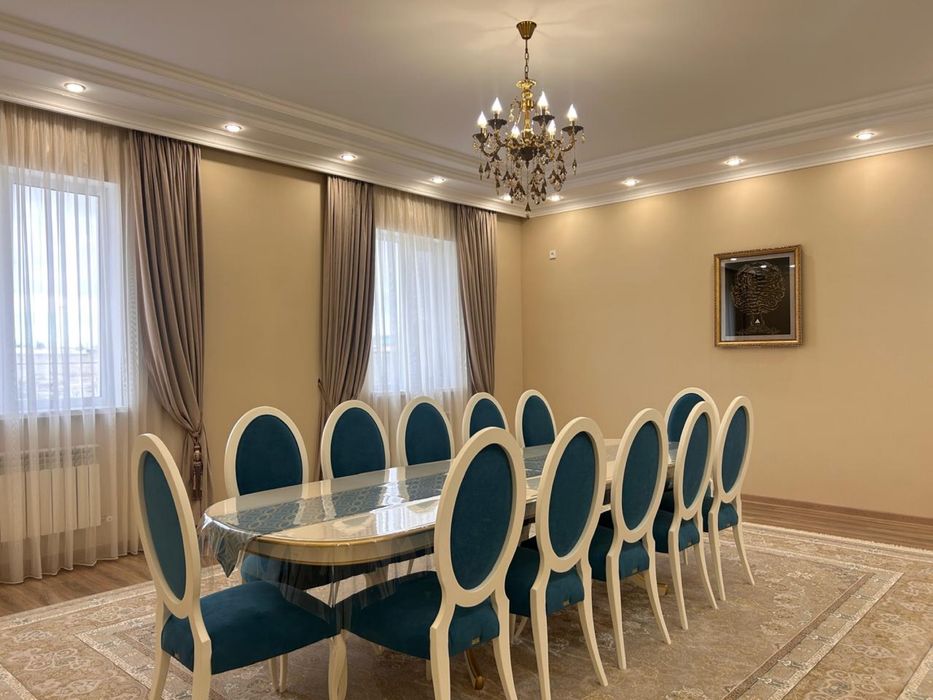 Стол и стулья Carahardwood