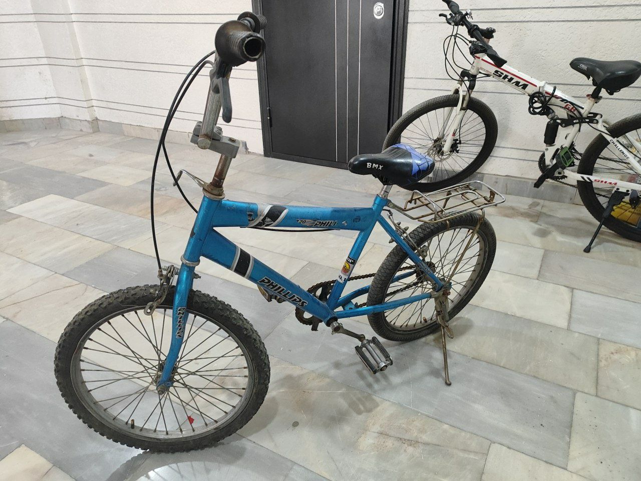 Velosiped 20 shoshilinch sotiladi