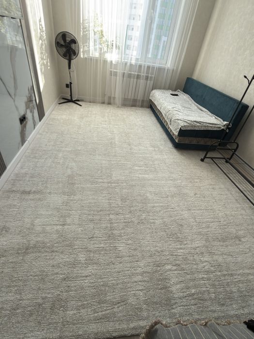 Продается палас в хорошем состоянии . Г. Астана