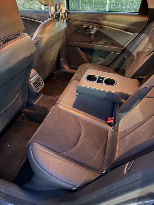 Seat Leon FR 2.0 TDI 6DSG 184 CV