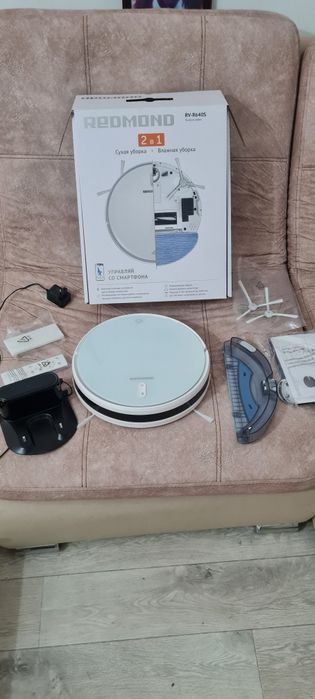 Продам новый робот пылесос