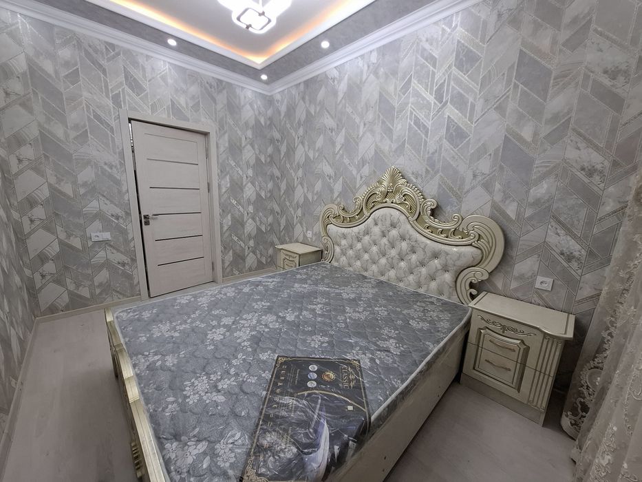 Сдается 2х комнатная  Фрунзе