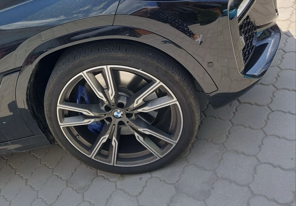 JANTE BMW X6 G06 , X5 G05 R22 cu anvelope iarna Pirelli