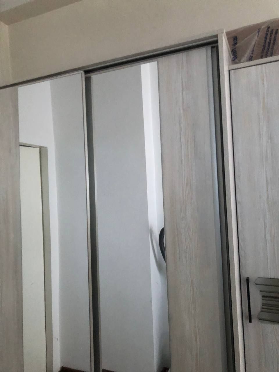 Продается спальный гарнитур