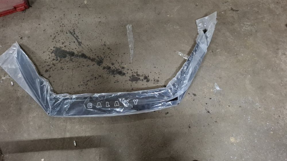 Deflector capota Ford Galaxy 2007