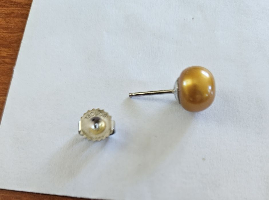 Обици от култивирани перли