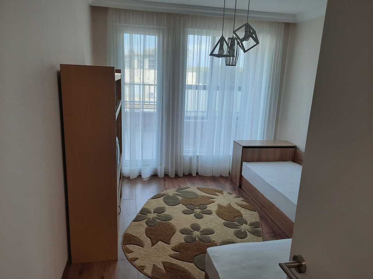 Продава се Тристаен апартамент в Асеновград - 114 кв.м за 1272 €/кв.м - Снимка #6