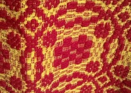 Macate țesute manual.