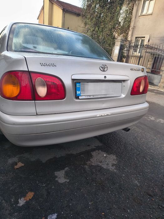 Тойота корола Toyota corolla 1.6 2002