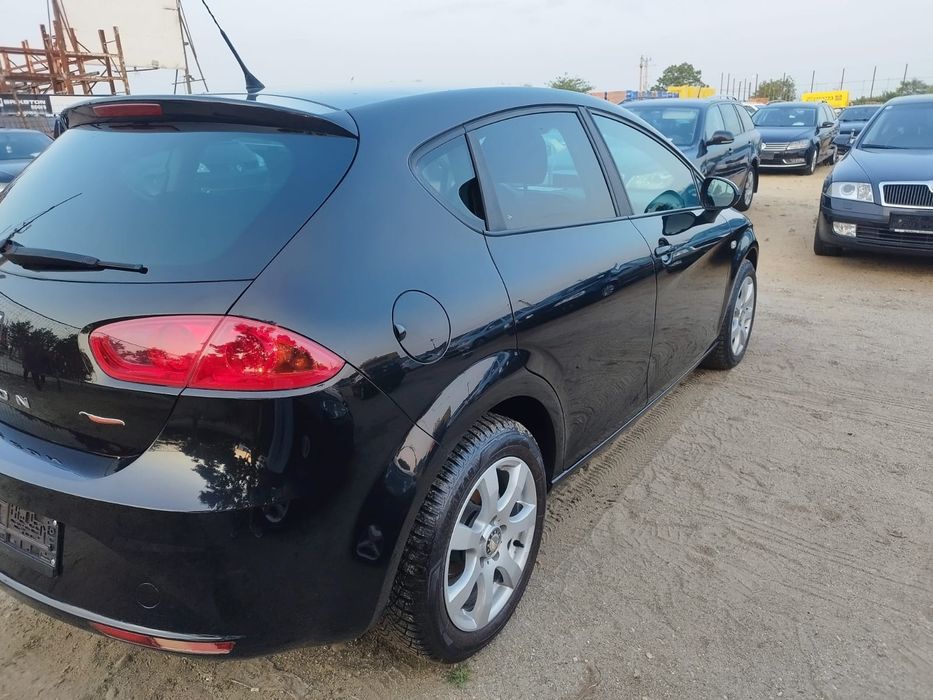 Seat Leon 1.6 TDI. An 2011. EUR.5.