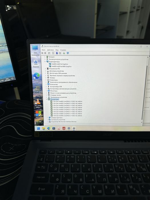 Acer Swift 3 Core i5-1135G7 ОЗУ-8ГБ ССД-512ГБ емкость 67% в отличном с