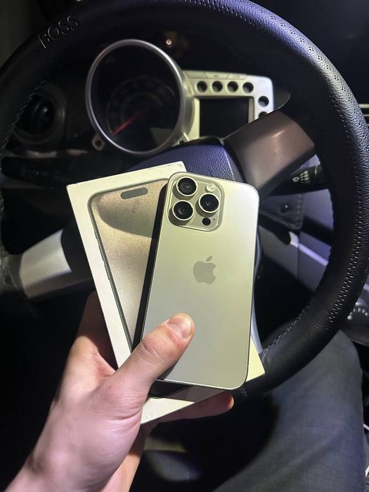 Iphone 15 pro 128Gb dual 88% batere