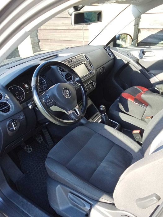 Volkswagen  Tiguan