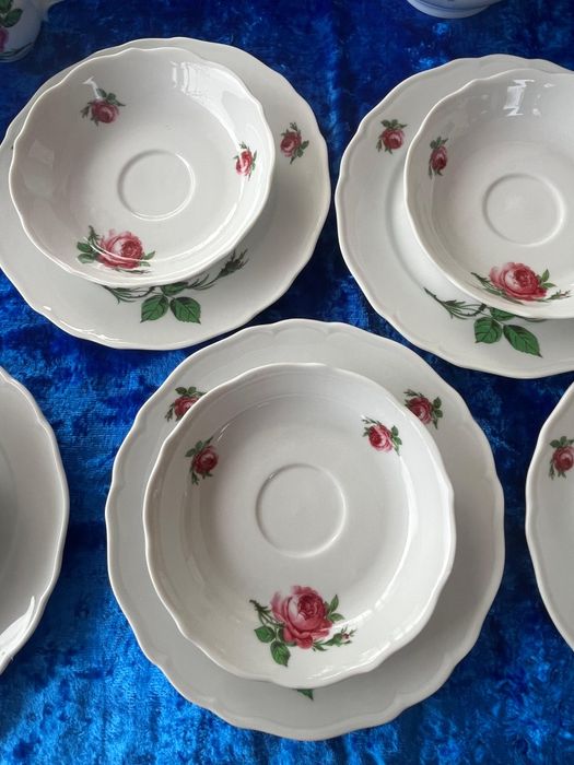 Елегантен чаен сервиз TIRSCHENREUTH Bavaria