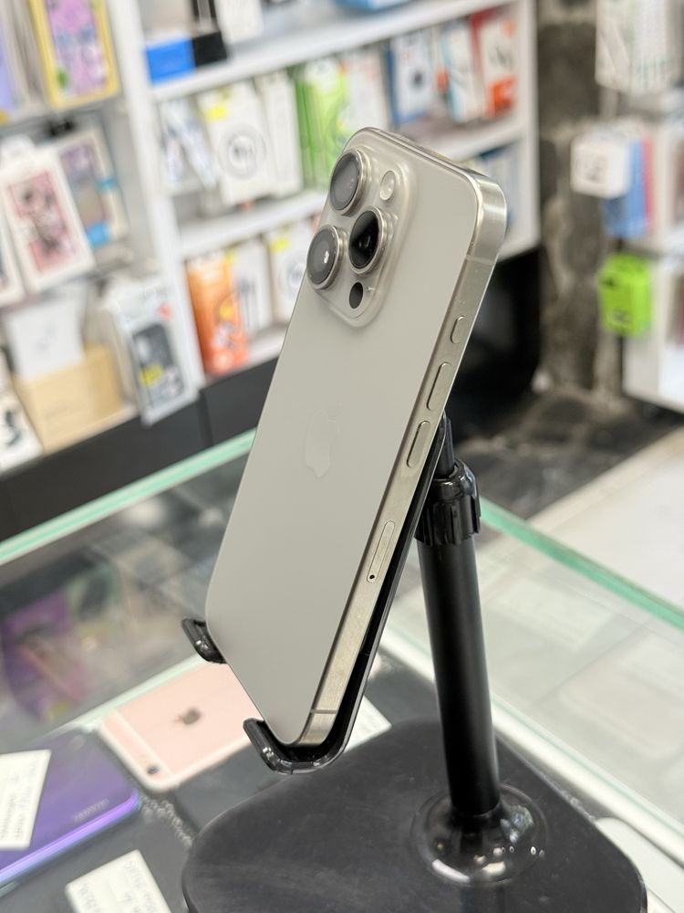 Apple iPhone 15 Pro 128Gb Natural Titanium