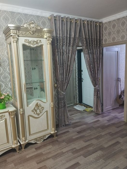 Продается или ( Выкуп) Вариант есть 2-3 комнатные 4 этаж С Евро ремонт