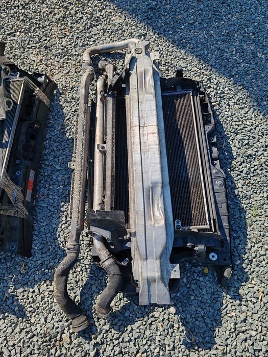 Trager cu radiatoare audi a6 c6 500lei