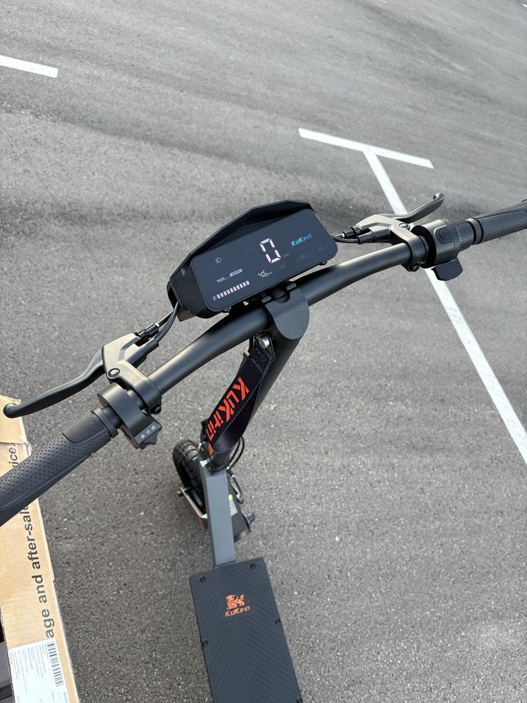 Електрическа тротинетка KuKirin G2 2025