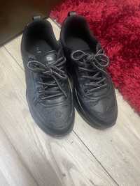 Sneakers Guess negrii