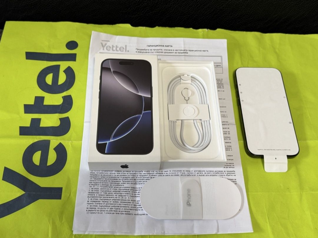 НЕАКТИВИРАН 256GB iPhone 16 Pro Yettel Гаранция 2028г. Black Titanium