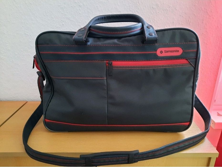 Geanta SAMSONITE calitate superioară