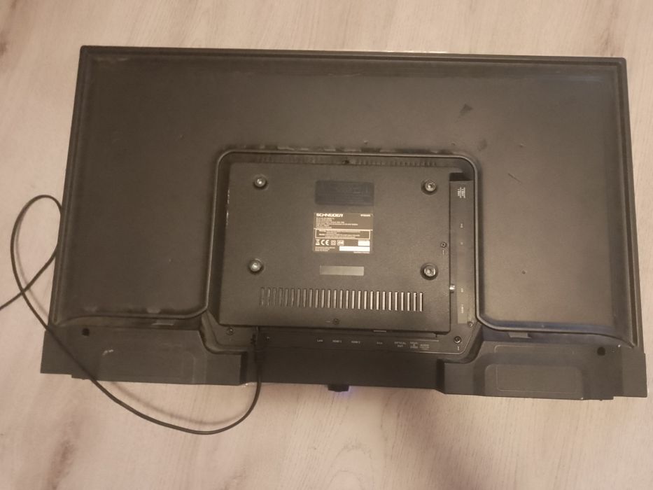 Tv Smart Schneider Defect.