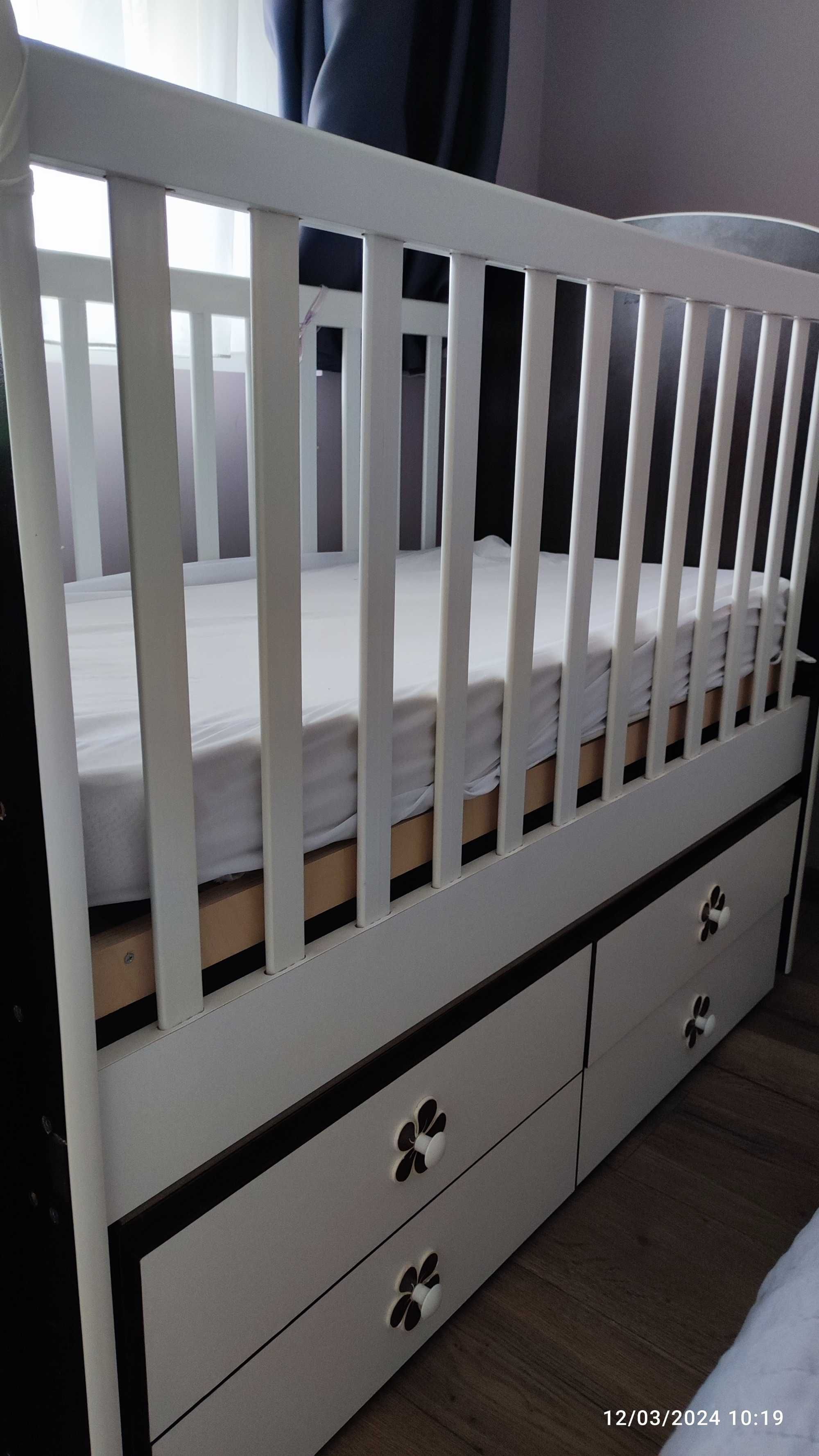 Бебешка кошара легло с матрак Magniflex 60/120 и подарък обиколници