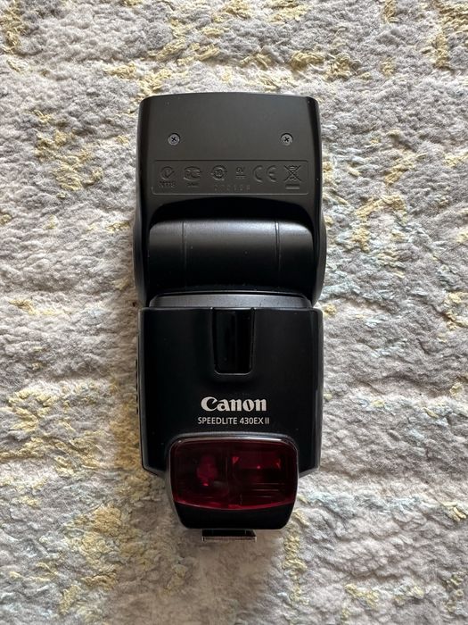 Canon speedlite 430 EX II tez va arzon sotiladi