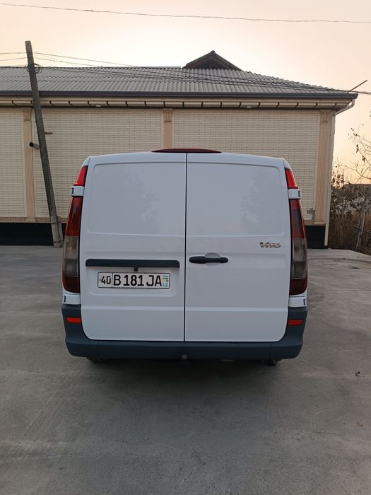 Mercedes benz vito