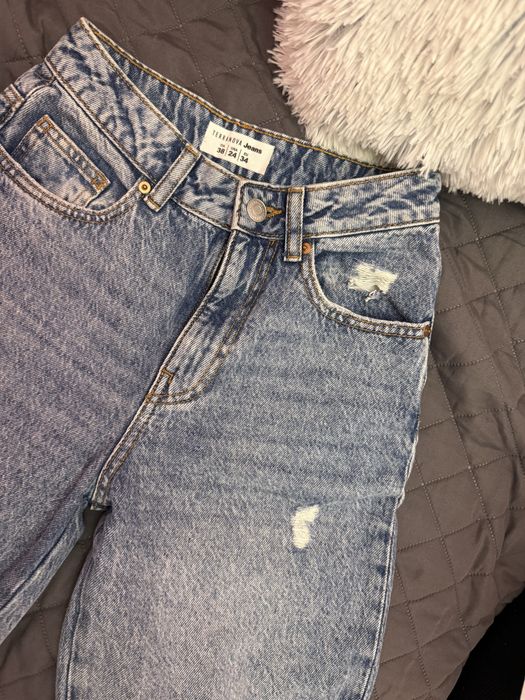 Чисто нови дамски дънки Terranova