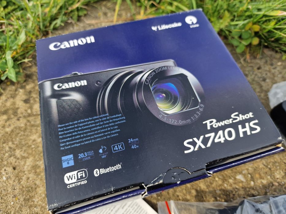 Canon SX740 HS 4K,  complet la cutie, in stare impecabila