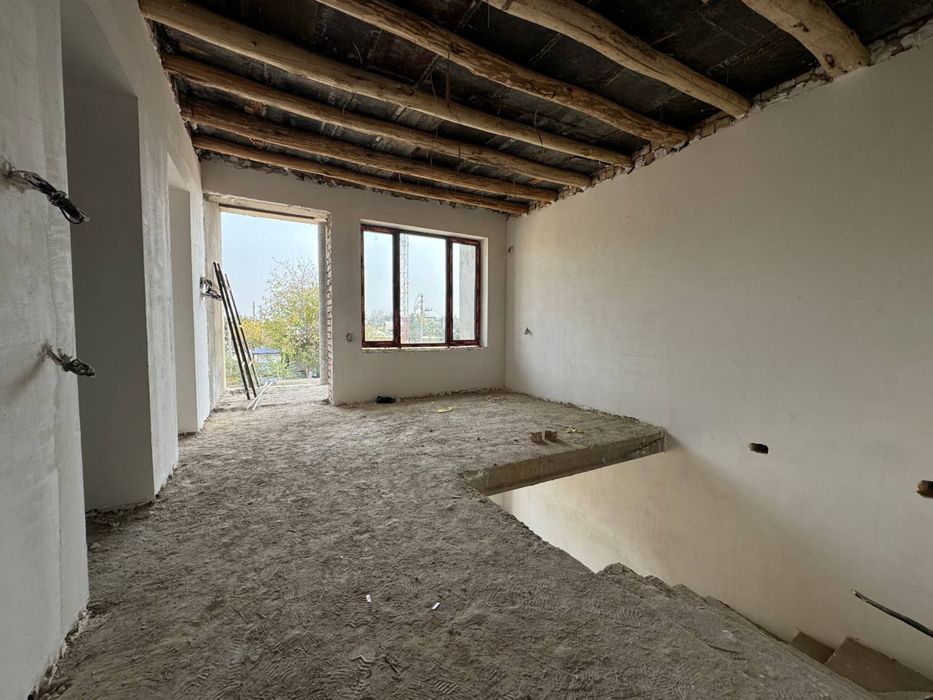 Срочно продается Коттедж МирзоУлугбекский р-н Махалля Амира Темура