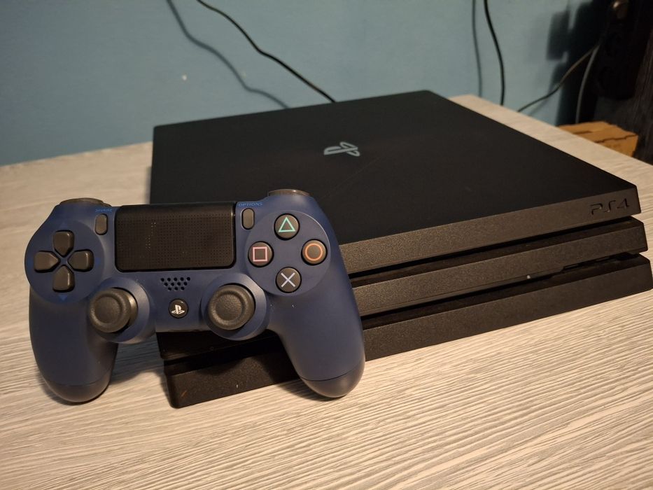 PS4 PRO 1Tb памяти