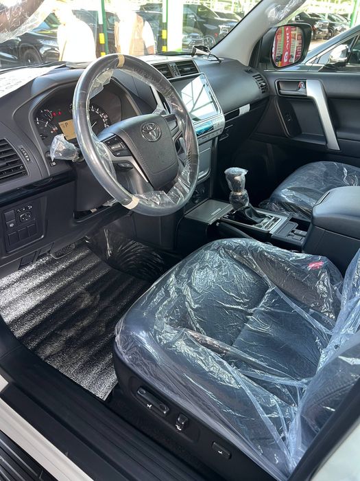 Toyota Land Cruiser 150