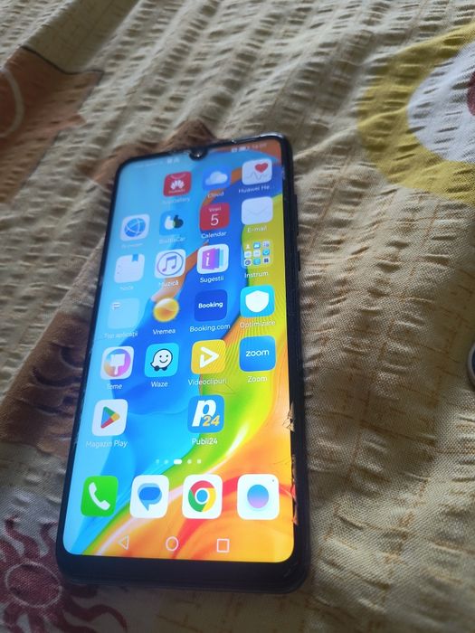 Telefon Huawei P30 Lite in stare f.buna,375lei,,neg