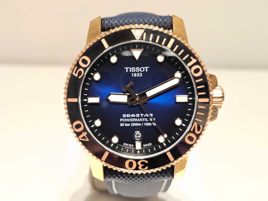 Продавам дайвър 300м  автоматик часовник"Tissot" Seastar Powermatic 80