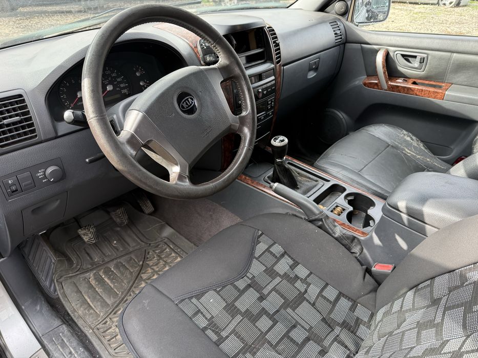 Kia Sorento 2,5 crdi 140ks na chasti/Киа Соренто 2,5црди 140к на части