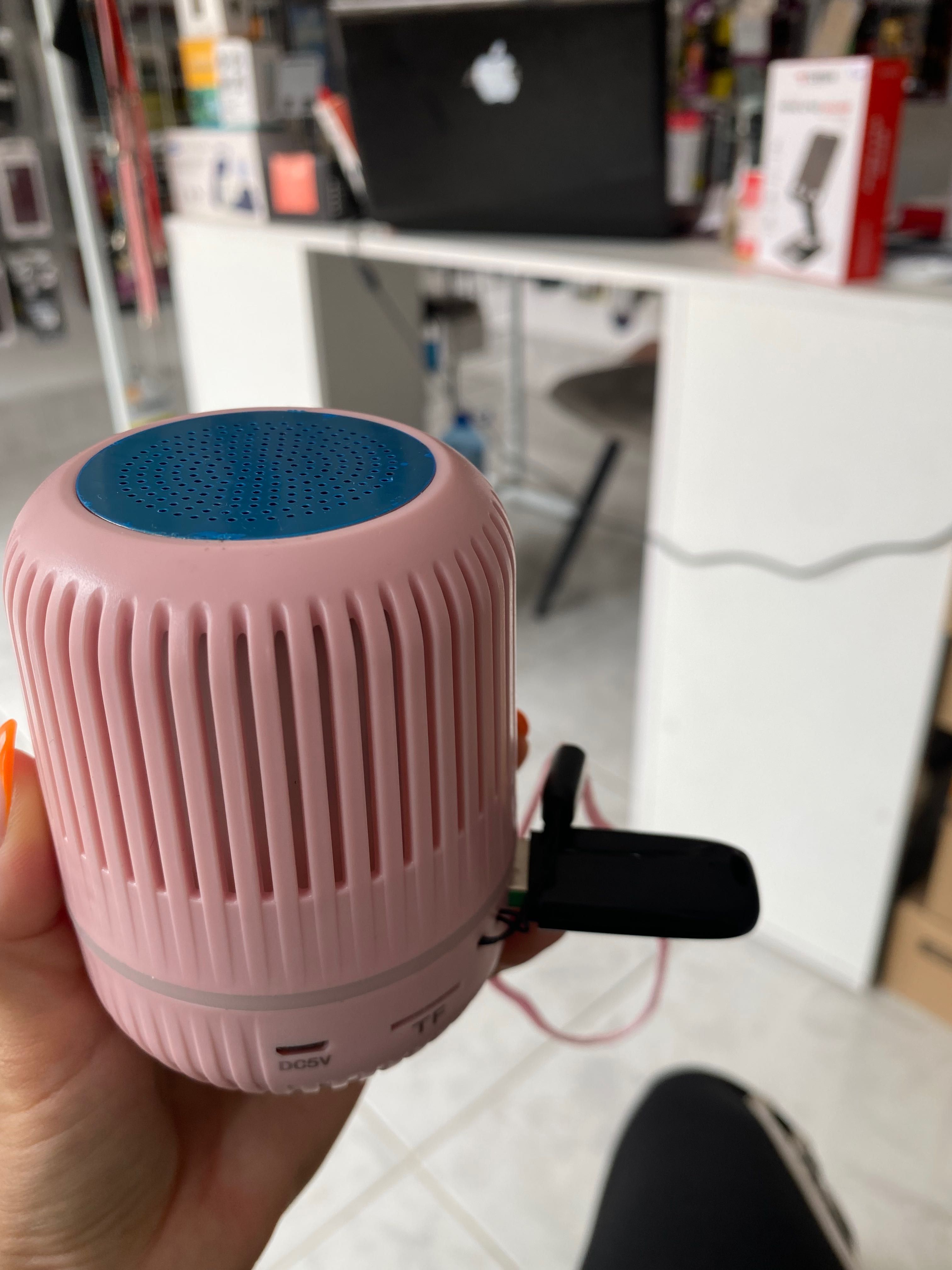 Тонколони Wirelles speaker