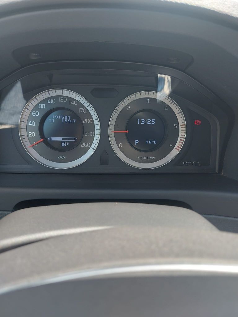 Vând Volvo S80 D3, 2.0 Diesel, 5 cilindri, 2010