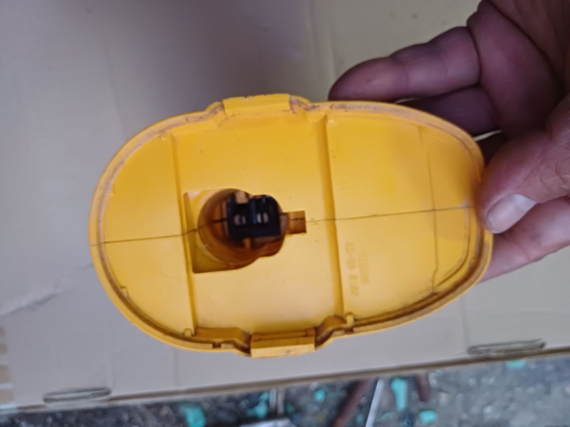 Corp autofiletanta Dewalt 18v in stare buna