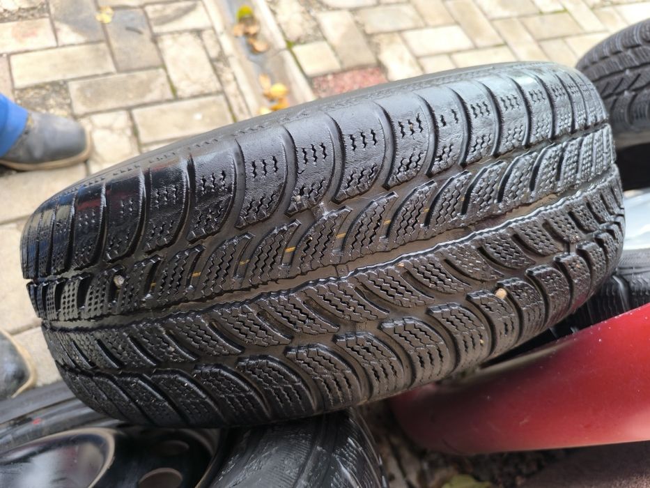 Roți de iarna Opel  195 65 15  5x110