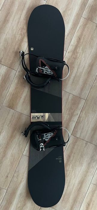 Snowboard Nidecker + обувки Travis