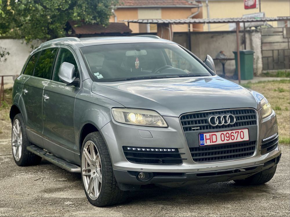 AUDI Q7 V6 3.0D