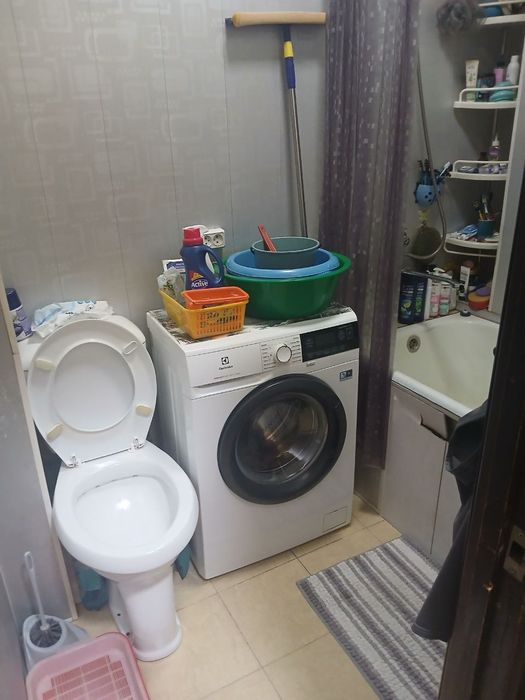 Продаю 1+1/8/9 на Кадышева