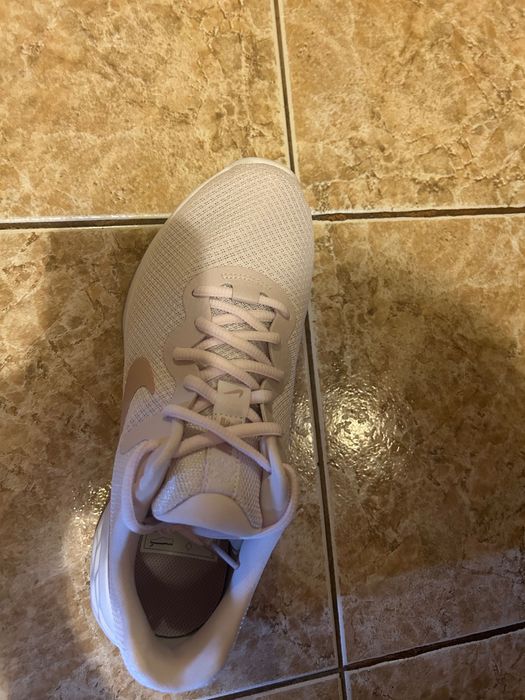 Дамски обувки Nike-41