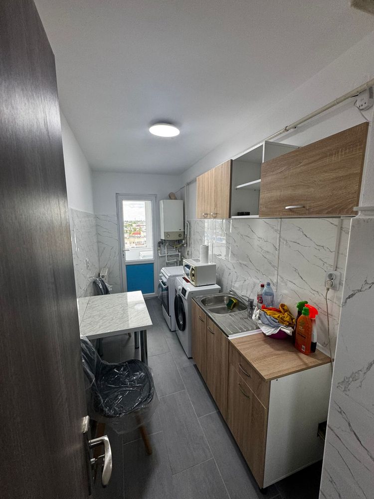 Inchiriez apartament 2 camere