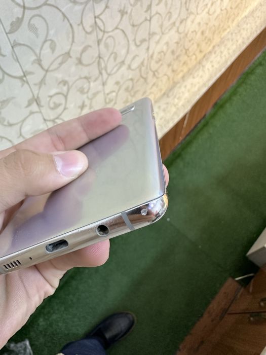 Samsung S10+ 5G holati ideal